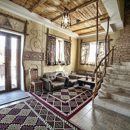 Ethno Boutique Hotel أوش المظهر الخارجي الصورة
