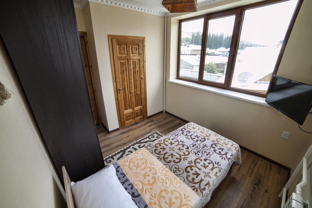 Ethno Boutique Hotel أوش الغرفة الصورة