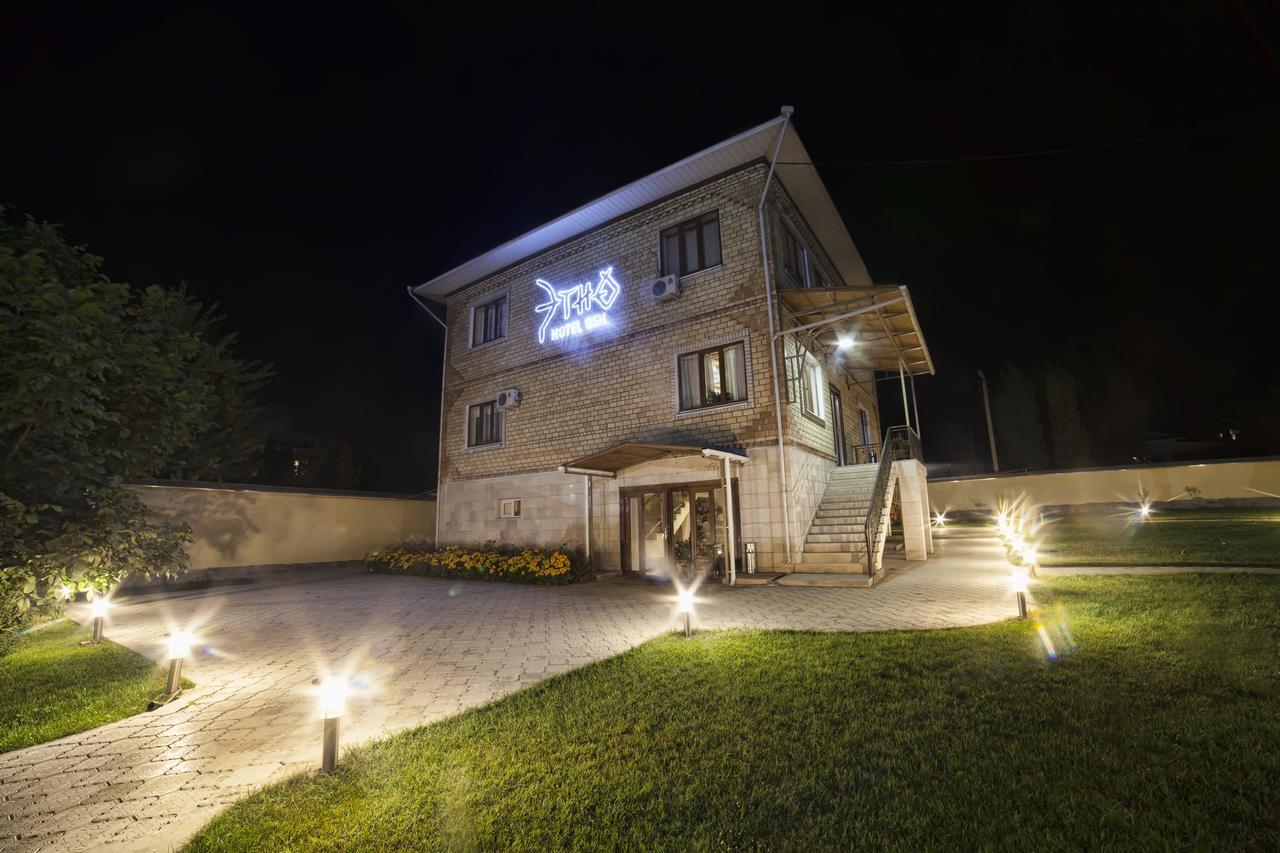 Ethno Boutique Hotel أوش المظهر الخارجي الصورة