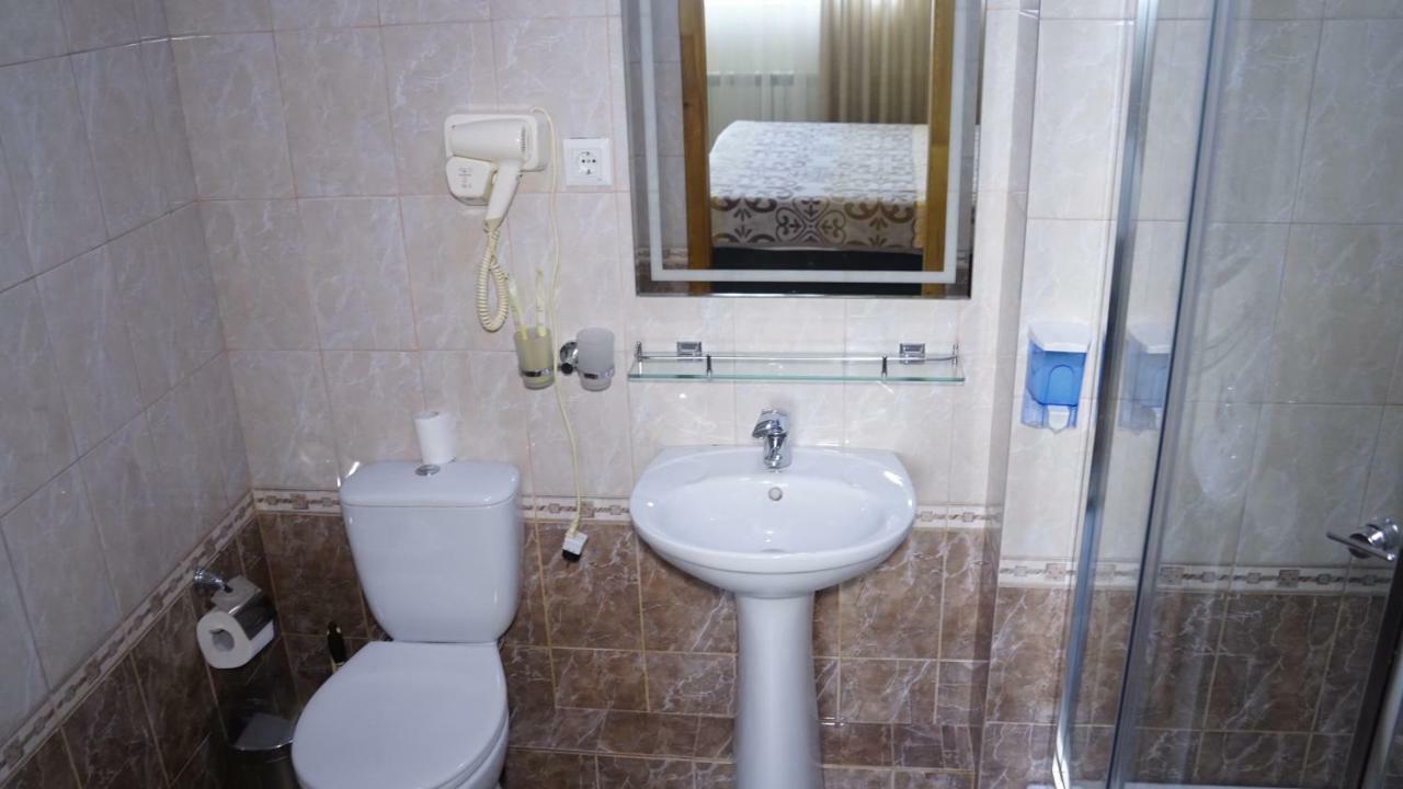 Ethno Boutique Hotel أوش المظهر الخارجي الصورة